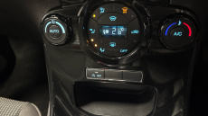 Ford Fiesta 1.0 EcoBoost Titanium 5dr Petrol Hatchback